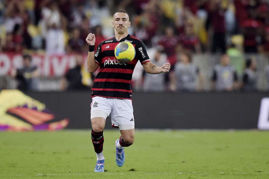 Léo Ortiz é titular indiscutível do Flamengo