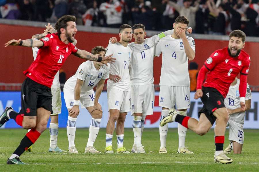 Los jugadores de Georgia celebran su pase a la Eurocopa