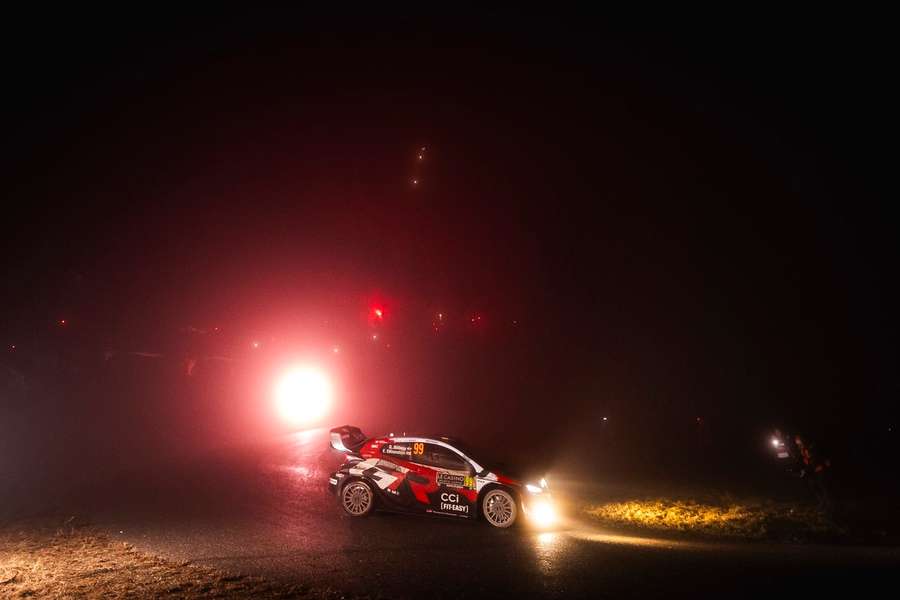 Solberg je ve vedení.