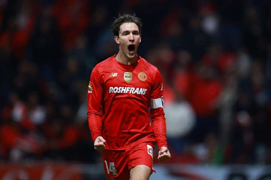 Marcel Ruiz se aferra a su sueño mundialista Marcel Ruiz se aferra a su sueño mundialista