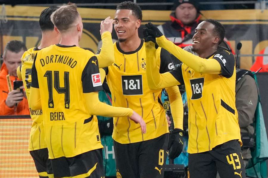Dortmund je pred vlastnými fanúšikmi stopercentný. 