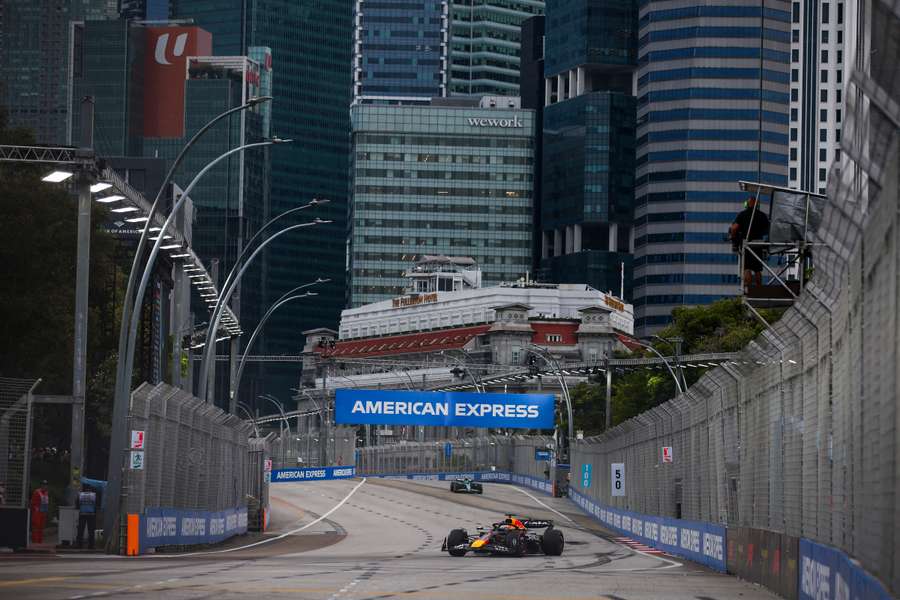 Verstappen, el más veloz en los Libres 3 del GP de Singapur