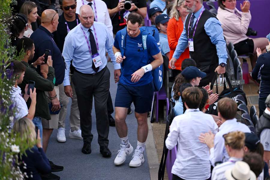 Murray a Wimbledon doubt after injury forces him to retire at Queen's