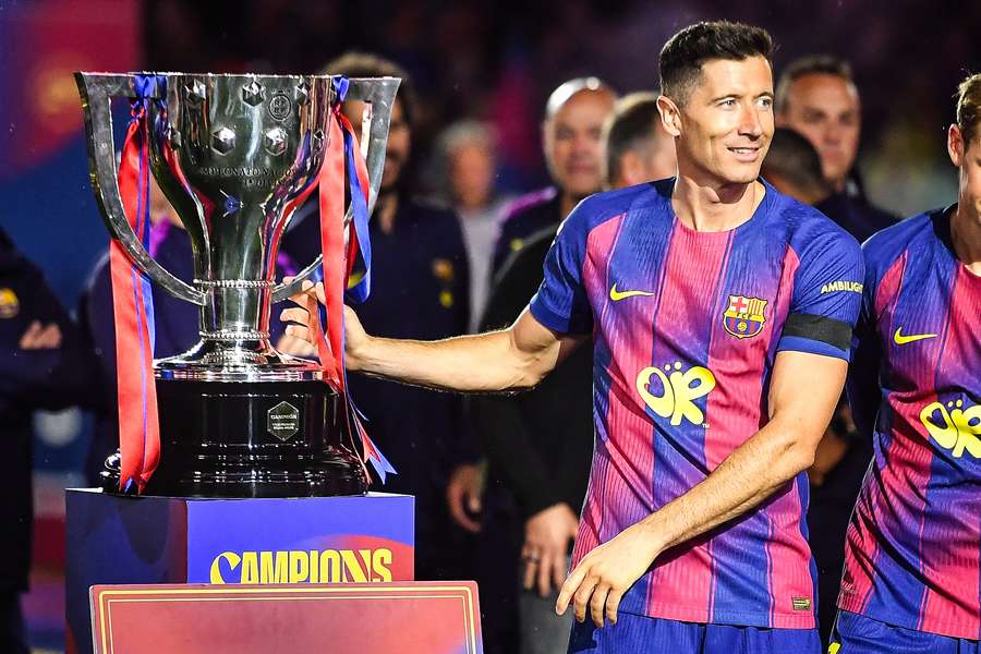 Lewandowski se marcha del Barça con siete títulos y 119 goles