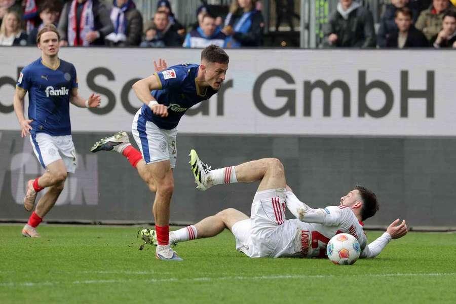 Kaprálik v dueli s Norimbergom. 