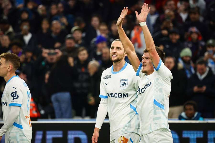Quentin Merlin avec Adrien Rabiot après son but face à Lille samedi à l'Orange Vélodrome. 