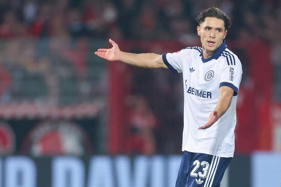 El-Faouzi wird zum Nationalspieler El-Faouzi wird zum Nationalspieler