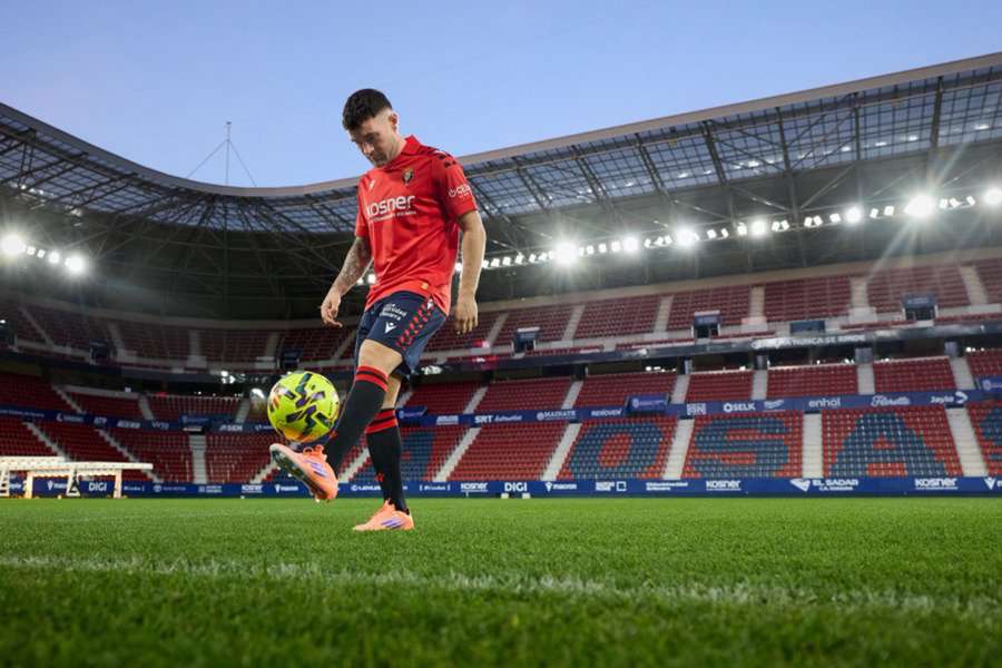 Javi Galán, en su presentación con Osasuna