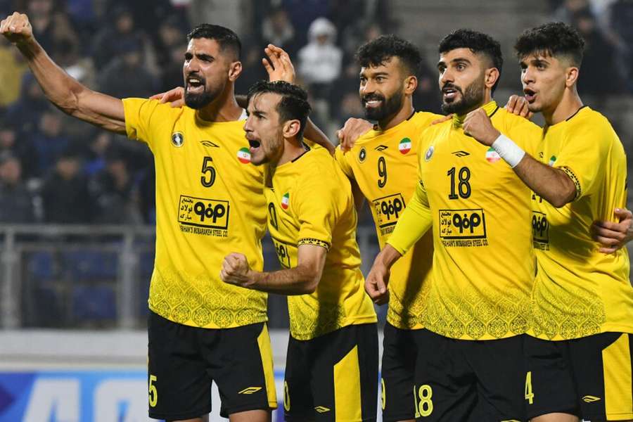 Sepahan venceu o Chadormalu SC por 3-1