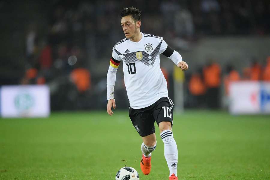 Mesut Özil v dresu německé reprezentace.