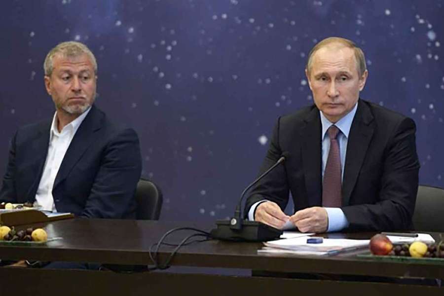 Roman Abramovich, alături de președintele rus Vladimir Putin