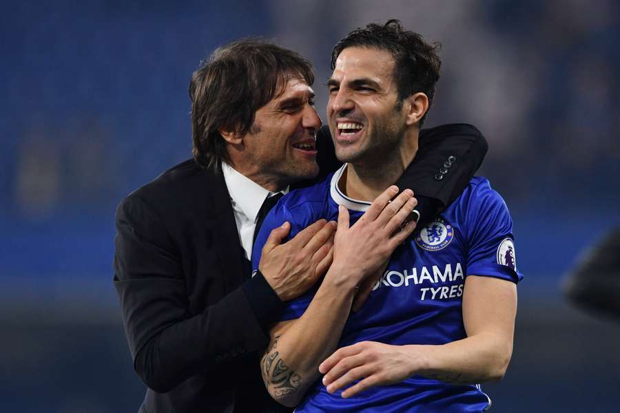 Conte cieszy się na rywalizację trenerską z Fabregasem, którego trenował w Chelsea