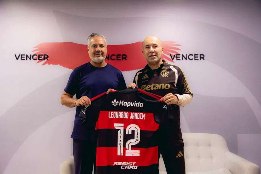 Leonardo Jardim oficializado no Flamengo Leonardo Jardim oficializado no Flamengo