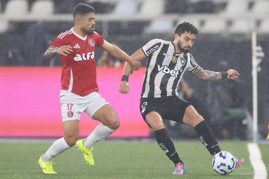 O Botafogo aproveitou muito bem as suas chances