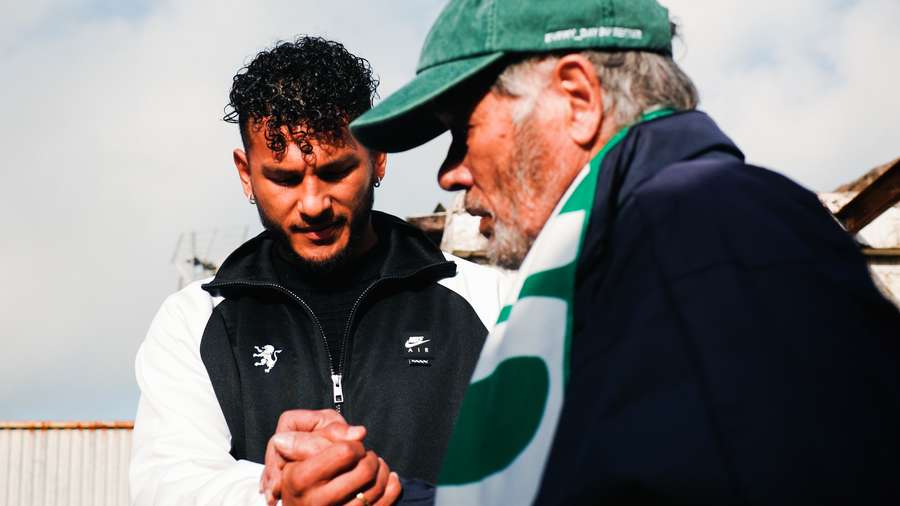 Luis Suárez com Arsénio Cruz Luis Suárez com Arsénio Cruz