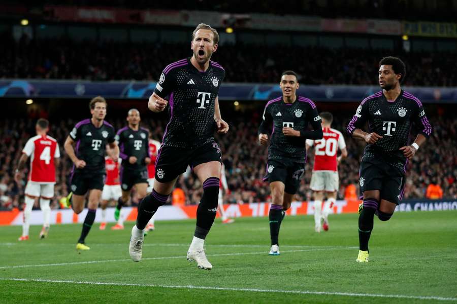 Harry Kane celebra su gol ante el Arsenal.