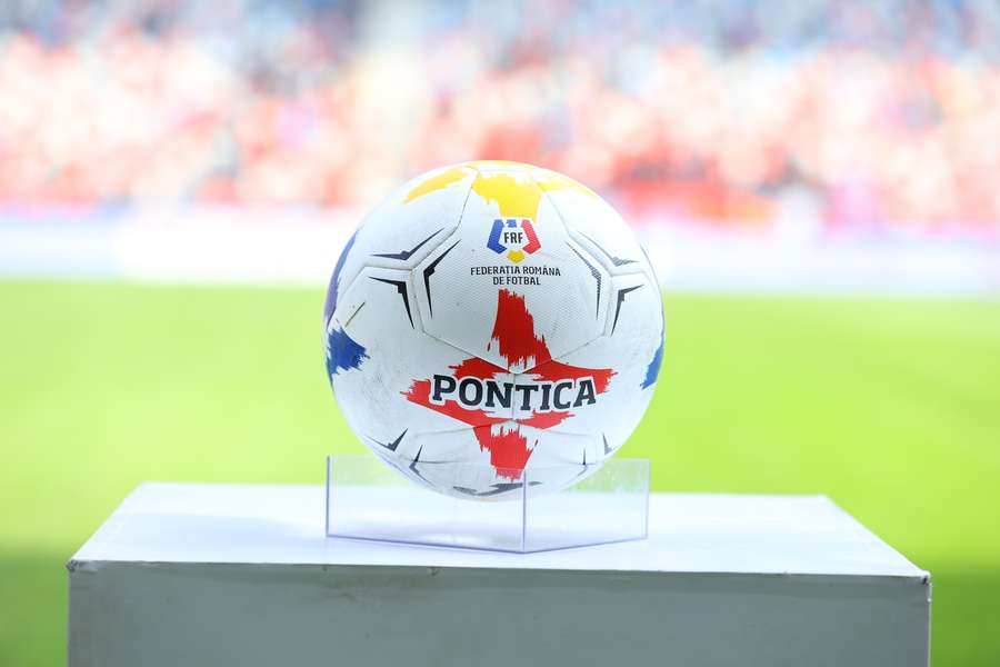Mingea oficială din Liga 2