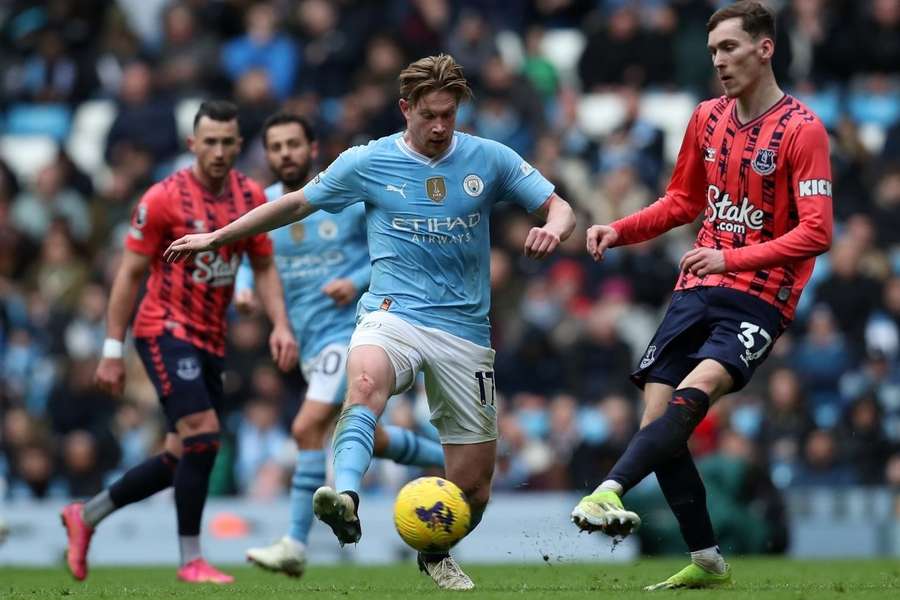 Man City in De Bruyne talks about moving within CFG network