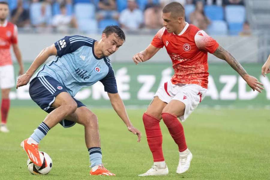 Slovan v součtu obou utkání porazil Strugu 6:3.