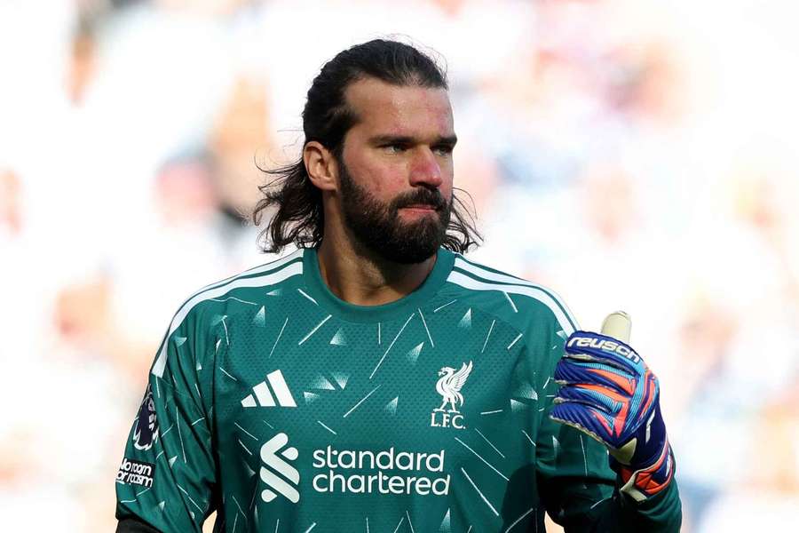 Liverpool face a big goalkeeper decision next summer Liverpool face a big goalkeeper decision next summer