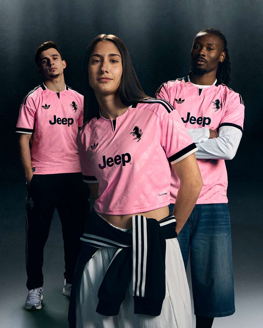 Juventus away kit Juventus away kit