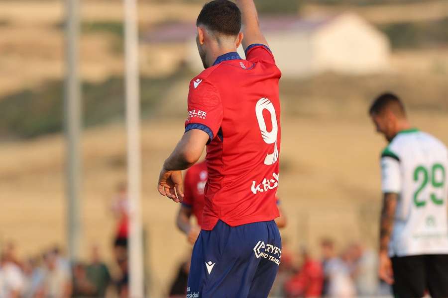 Raúl García de Haro ha marcado el primer gol de Osasuna ante el Racing Raúl García de Haro ha marcado el primer gol de Osasuna ante el Racing