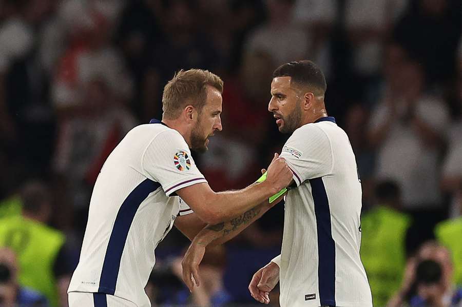 Kane et Walker en finale de l'Euro 2024. Kane et Walker en finale de l'Euro 2024.