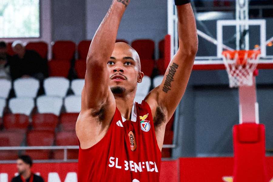 Geno Crandall foi o MVP da partida Geno Crandall foi o MVP da partida