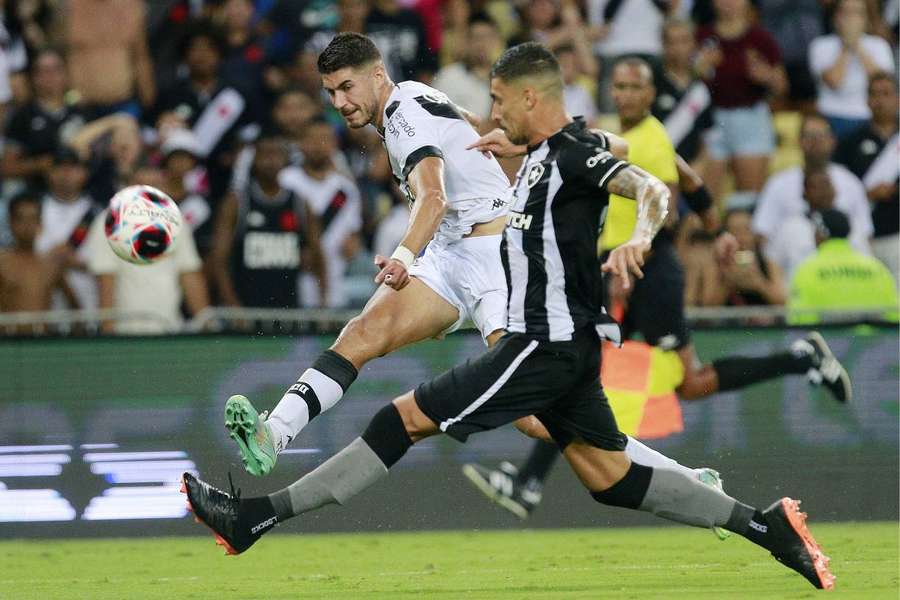 Botafogo e Vasco voltam a se enfrentar nesta temporada