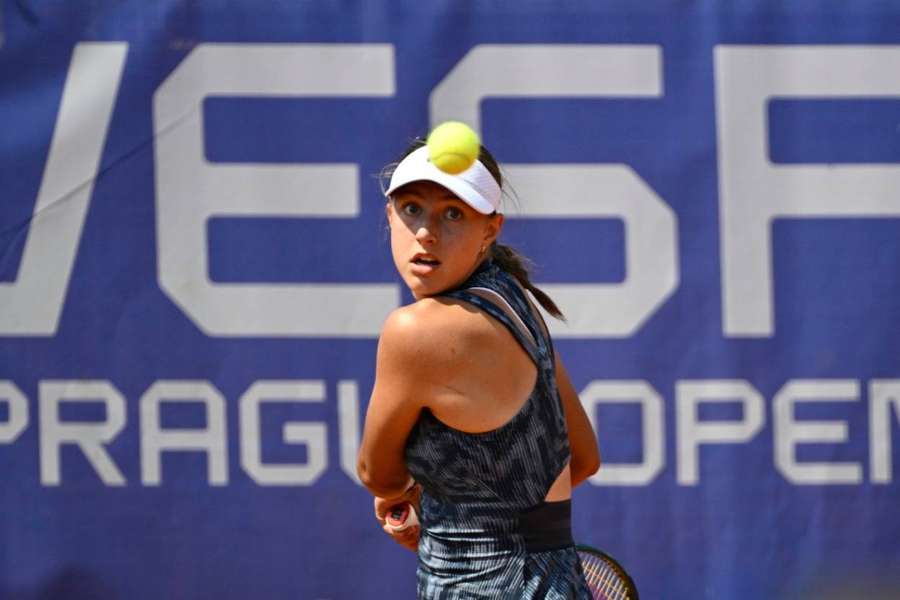 Jamrichová pri debute na okruhu WTA neuspela v Prahe s Tomovovou.