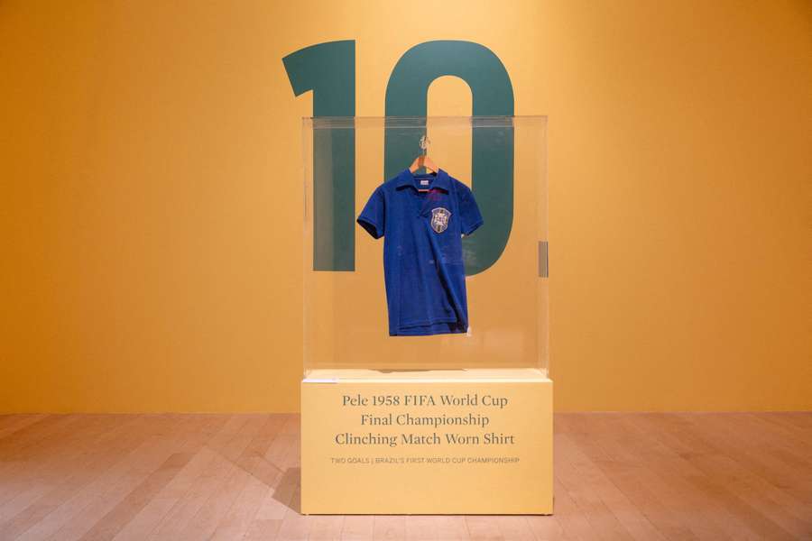 Pele's 1958 World Cup final shirt