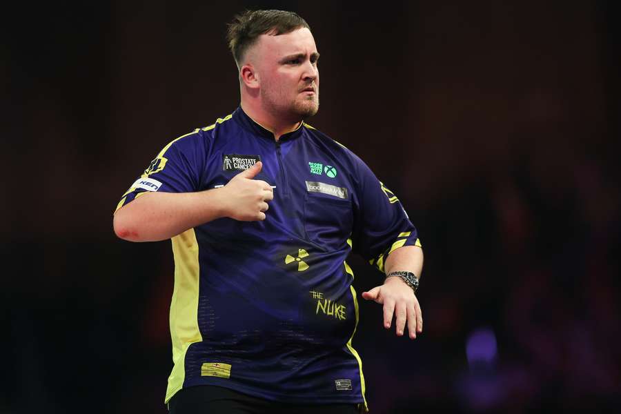 Luke Littler überzeugte bei seinem Auftaktmatch im Ally Pally.
