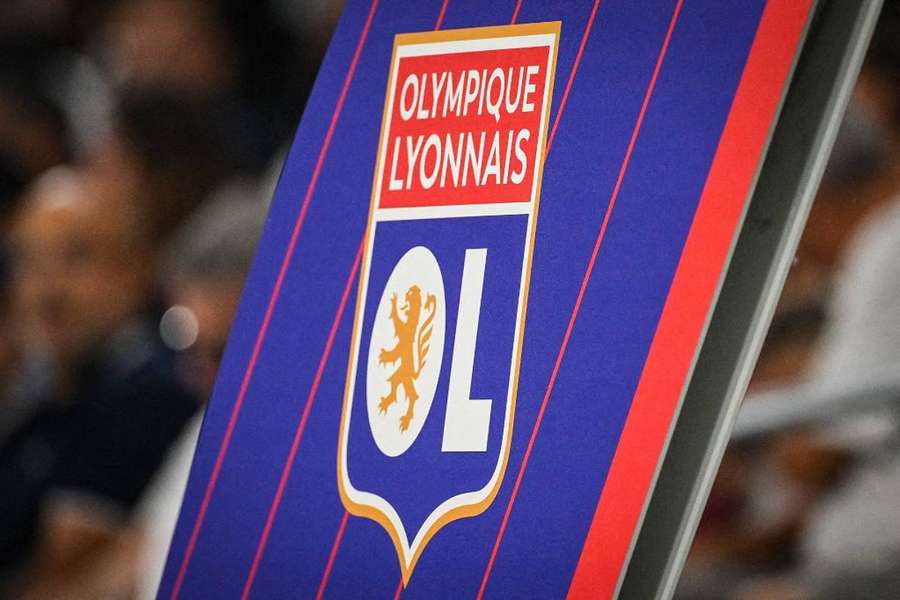 Lyon atira-se à decisão da Liga Francesa