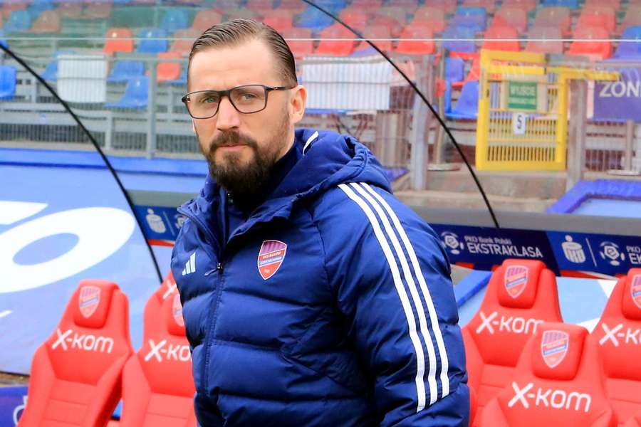 Trener Rakowa po wygranej z Bruk-Betem: "Trudny dla nas mecz, ale wygrany. Duża ulga" Trener Rakowa po wygranej z Bruk-Betem: "Trudny dla nas mecz, ale wygrany. Duża ulga"