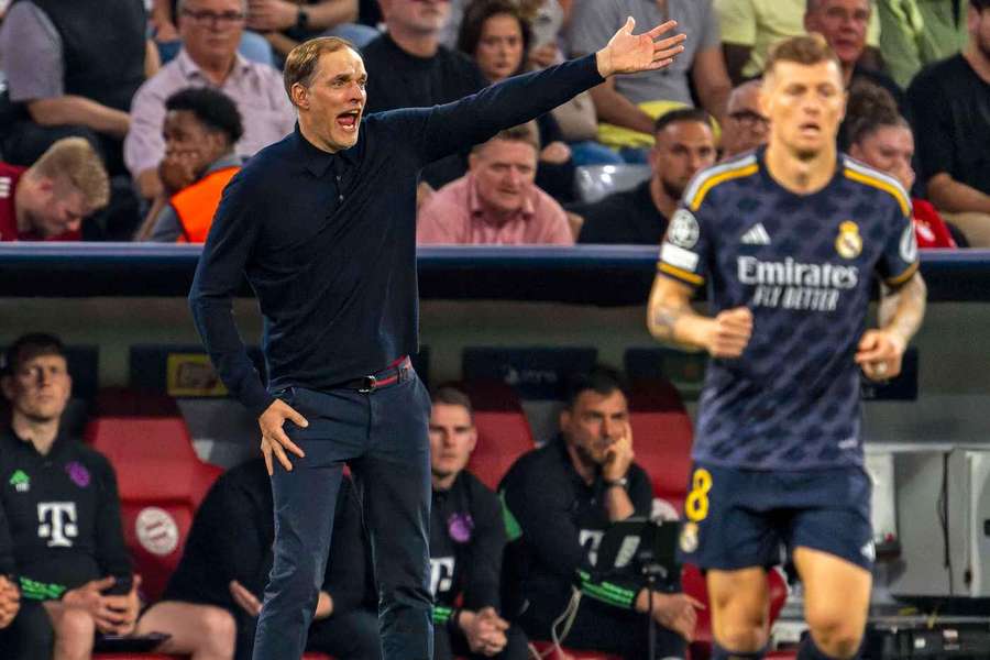 Toni Kroos (r.) hat den englischen Nationaltrainer Thomas Tuchel verteidigt. Toni Kroos (r.) hat den englischen Nationaltrainer Thomas Tuchel verteidigt.