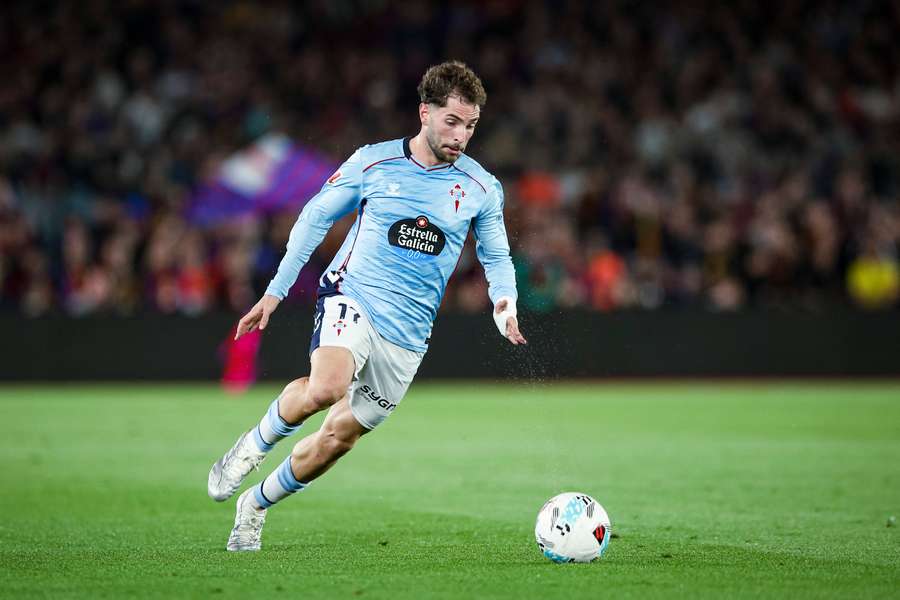 Javi Rueda seguirá vistiendo de celeste