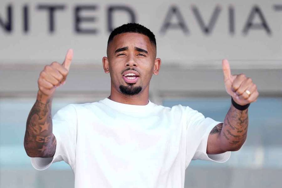 Gabriel Jesus arrive à Barcelone. Gabriel Jesus arrive à Barcelone.