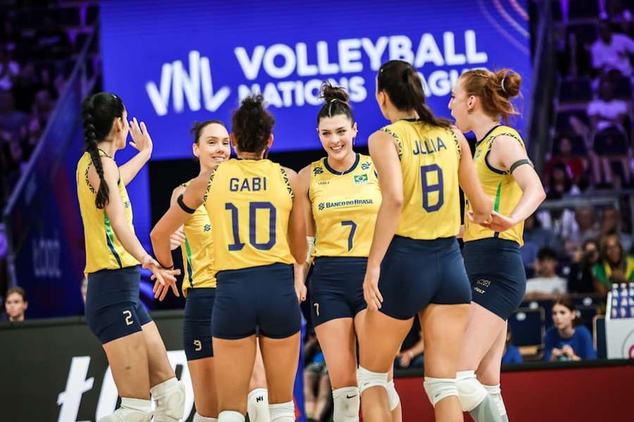 O Brasil passeou sobre a Alemanha e agora enfrentará o Japão