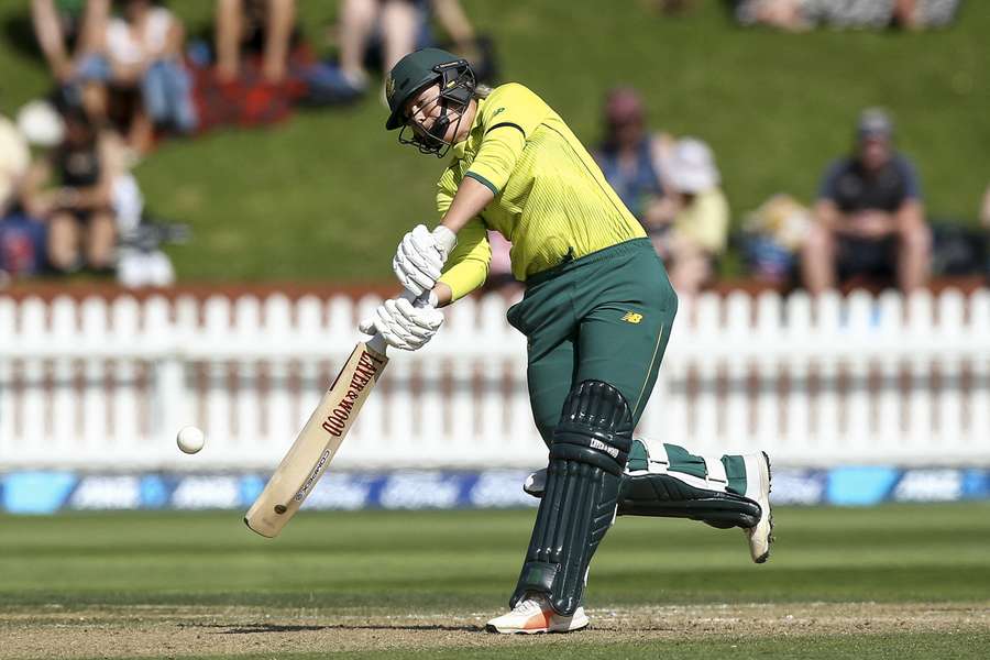 Dane van Niekerk's attempt to come out of international retirement was unsuccessful.