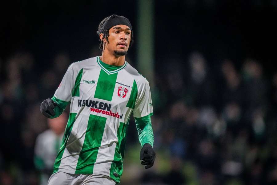 Yannik Eduardo zapsal za Dordrecht gól a asistenci.