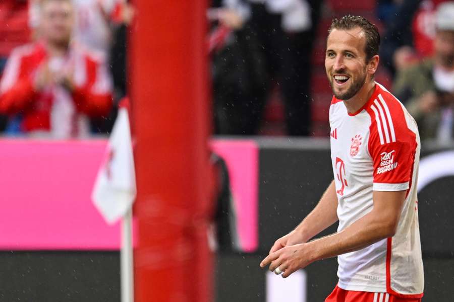 Harry Kane trocou Tottenham por Bayern Munique