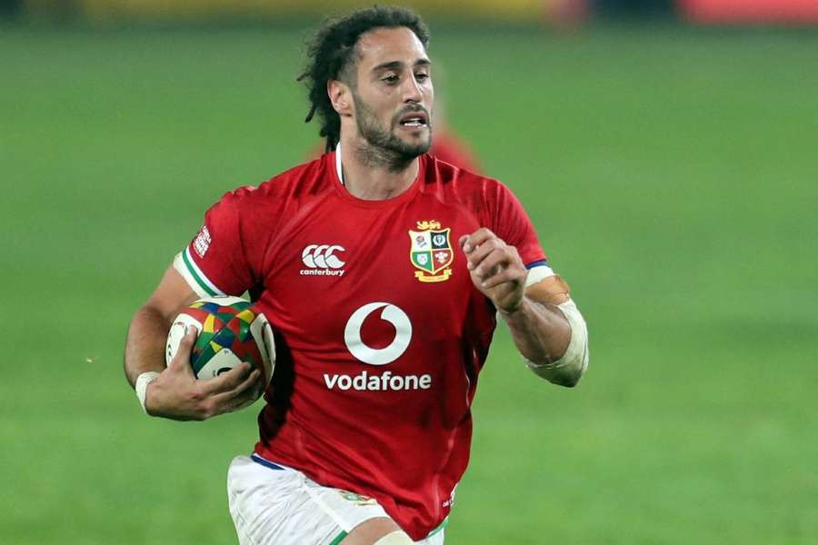 Navidi had not played since sustaining the injury during Wales' third test in South Africa in July 2022