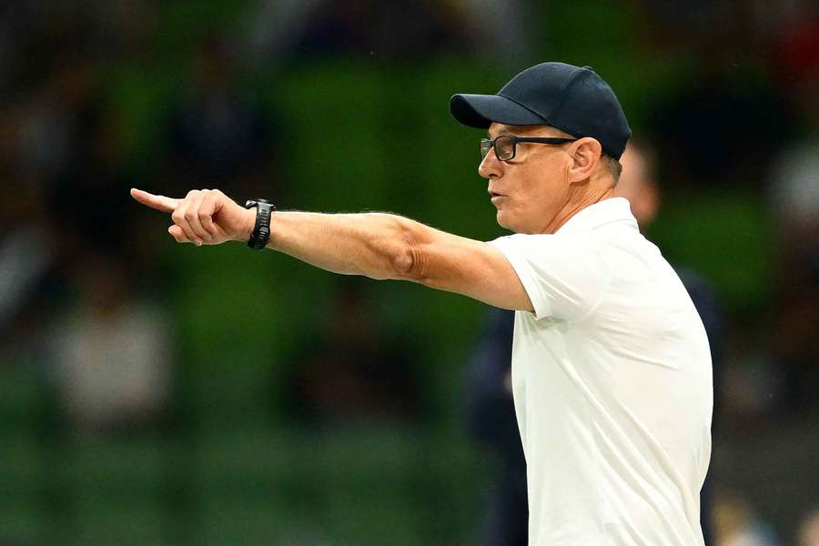 Adelaide United manager Airton Andrioli gives instructions to his players.