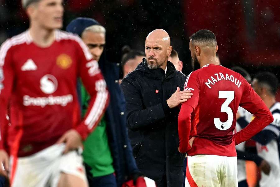 Vida difícil para Ten Hag no Manchester United