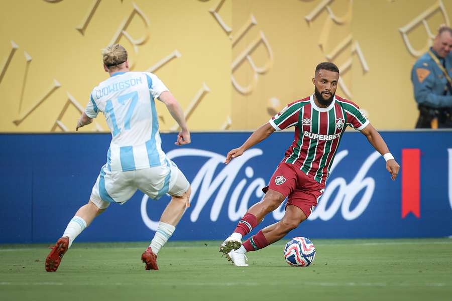Samuel Xavier em ação contra o Ulsan