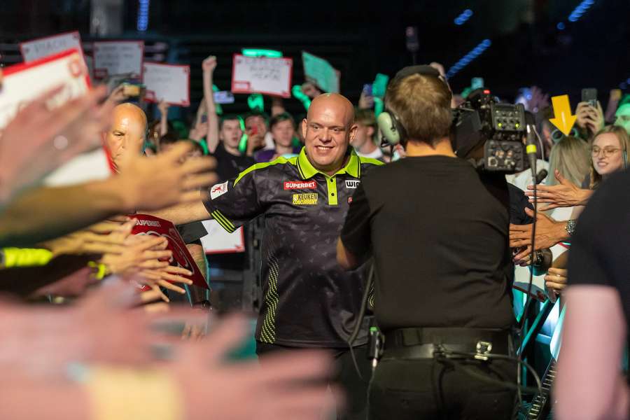 Michael van Gerwen beim Poland Darts Masters.