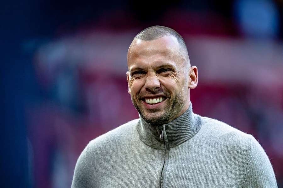 Ajax manager John Heitinga reacts during the game against Heerenveen Ajax manager John Heitinga reacts during the game against Heerenveen