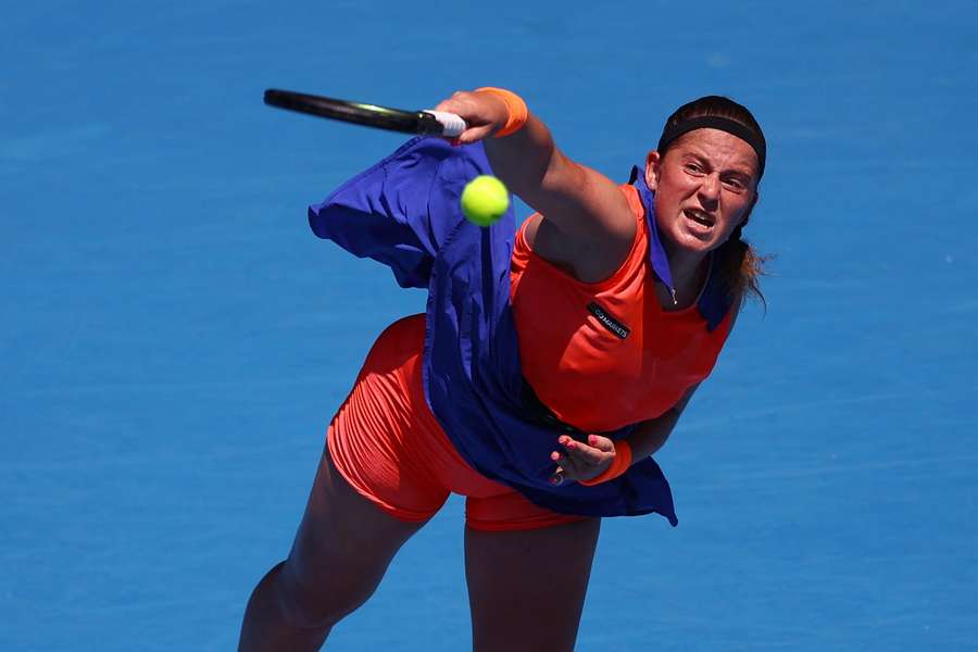 Ostapenko knocks out Gauff to reach Australian Open quarters