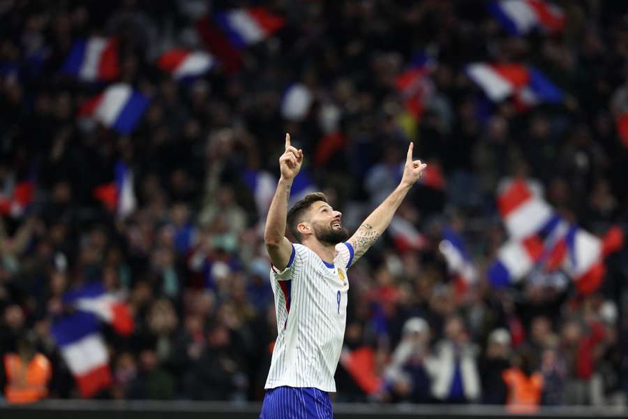 Olivier Giroud après avoir marqué le troisième but de la France lors du match amical contre le Chili.