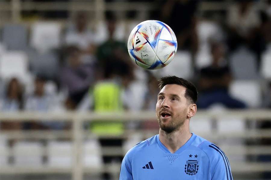 Messi juntou-se à seleção esta segunda-feira e já está às ordens de Scaloni